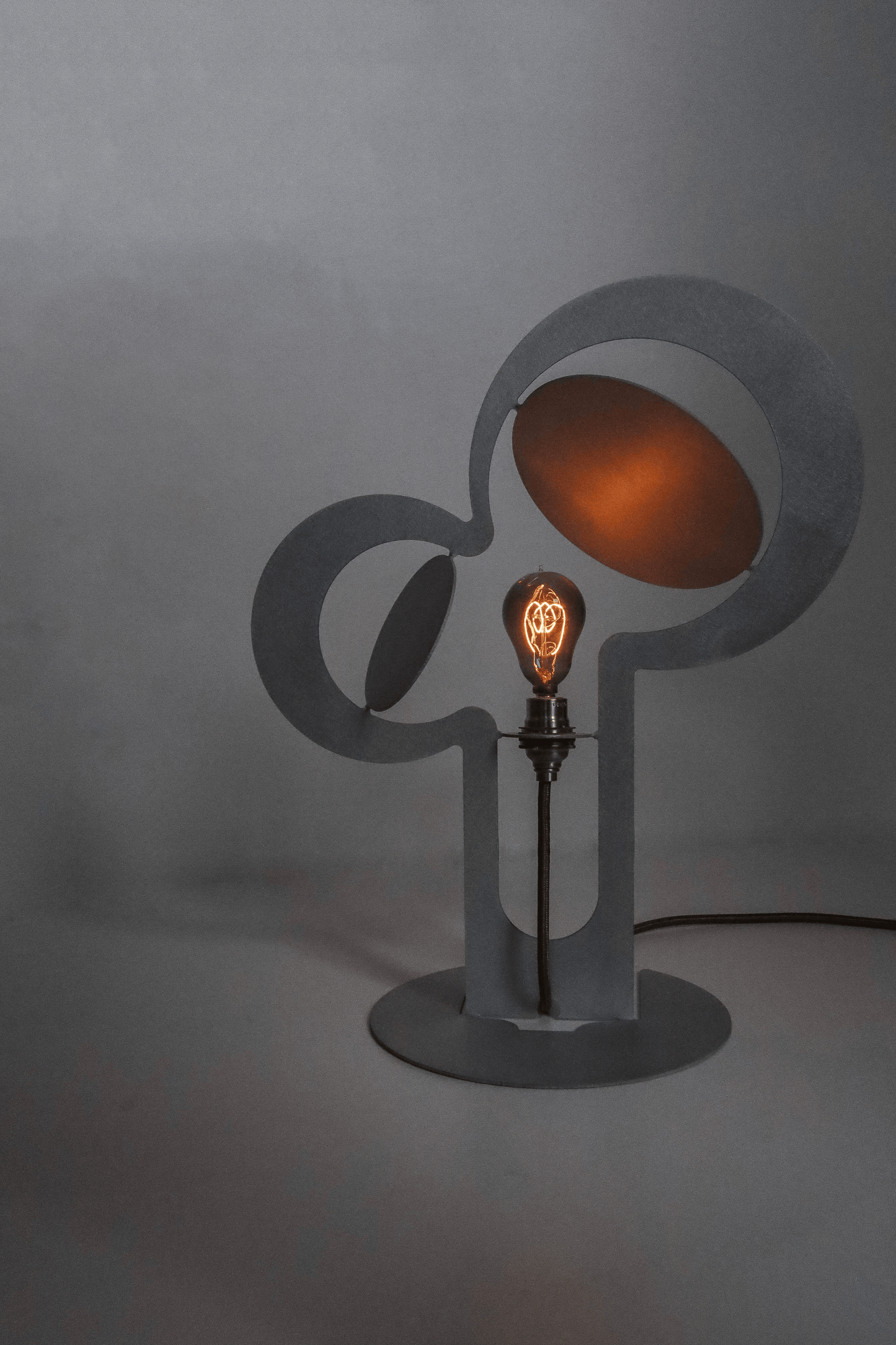BalletLume Aluminum Table Lamp